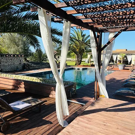 La Hulotte Villa *